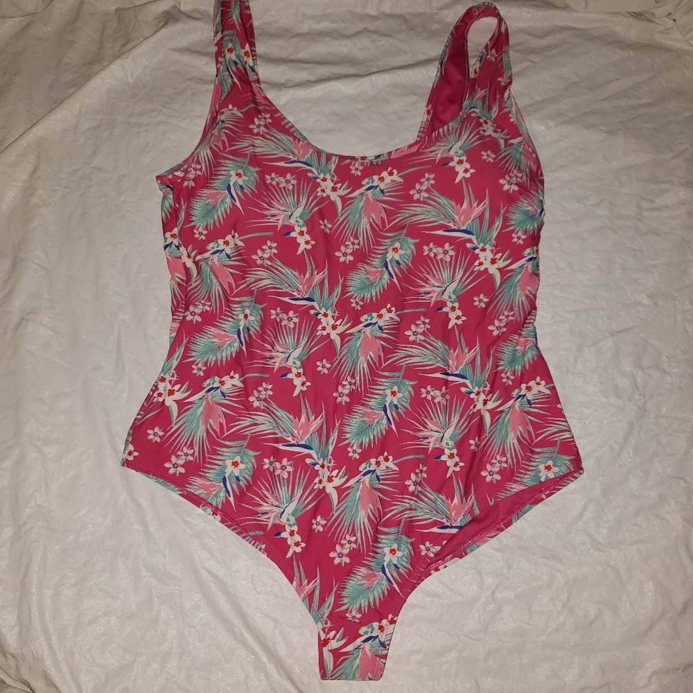 Basic Edition size 18 pink tropical print swimsuit